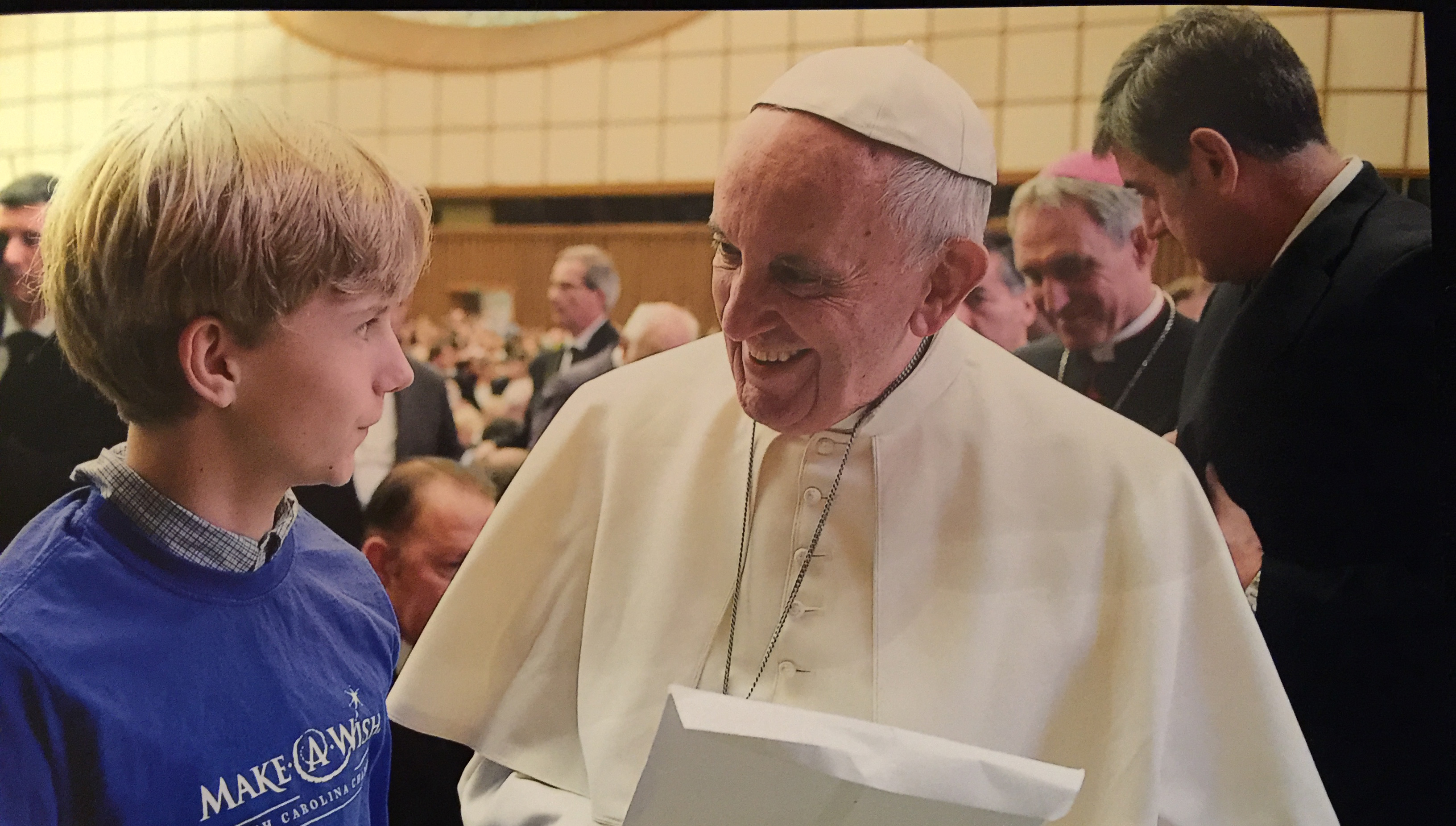 Tristan Searfoss, the son of Brian ’90 and Liisa (Duhigg) Searfoss ’90, meets Pope Francis at the Vatican in November 2016.