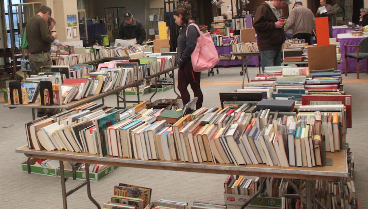 The University’s Weinberg Memorial Library is requesting book and tag sale donations for its annual spring book sale set for the last weekend of April. All proceeds from the book sale will benefit the Friends of the Weinberg Memorial Library Endowment, which supports library collections and services.