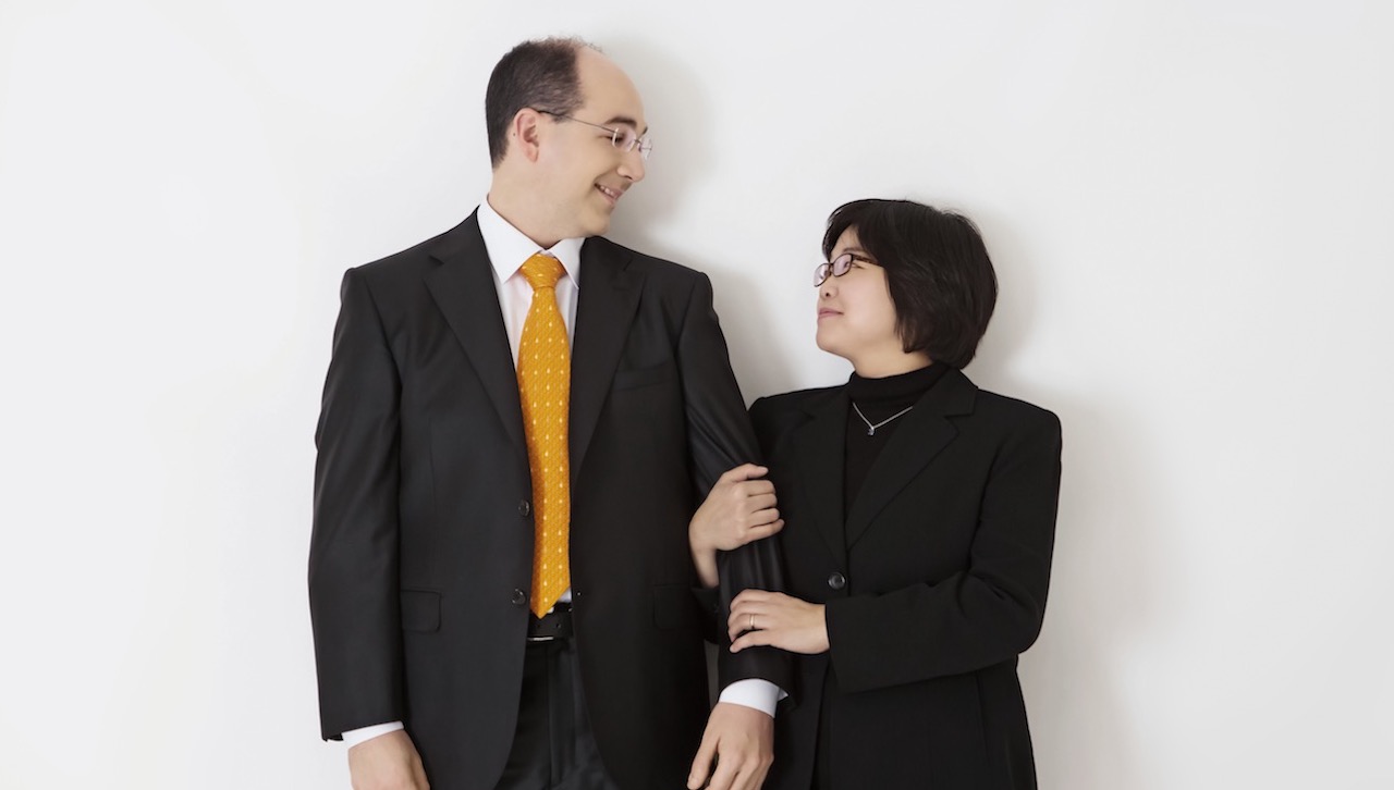 The renowned husband-and-wife duo of cellist Mark Kosower and pianist Jee-Won Oh will perform Sunday, Feb. 18, at 7:30 p.m. in the Houlihan-McLean Center. Admission is free.