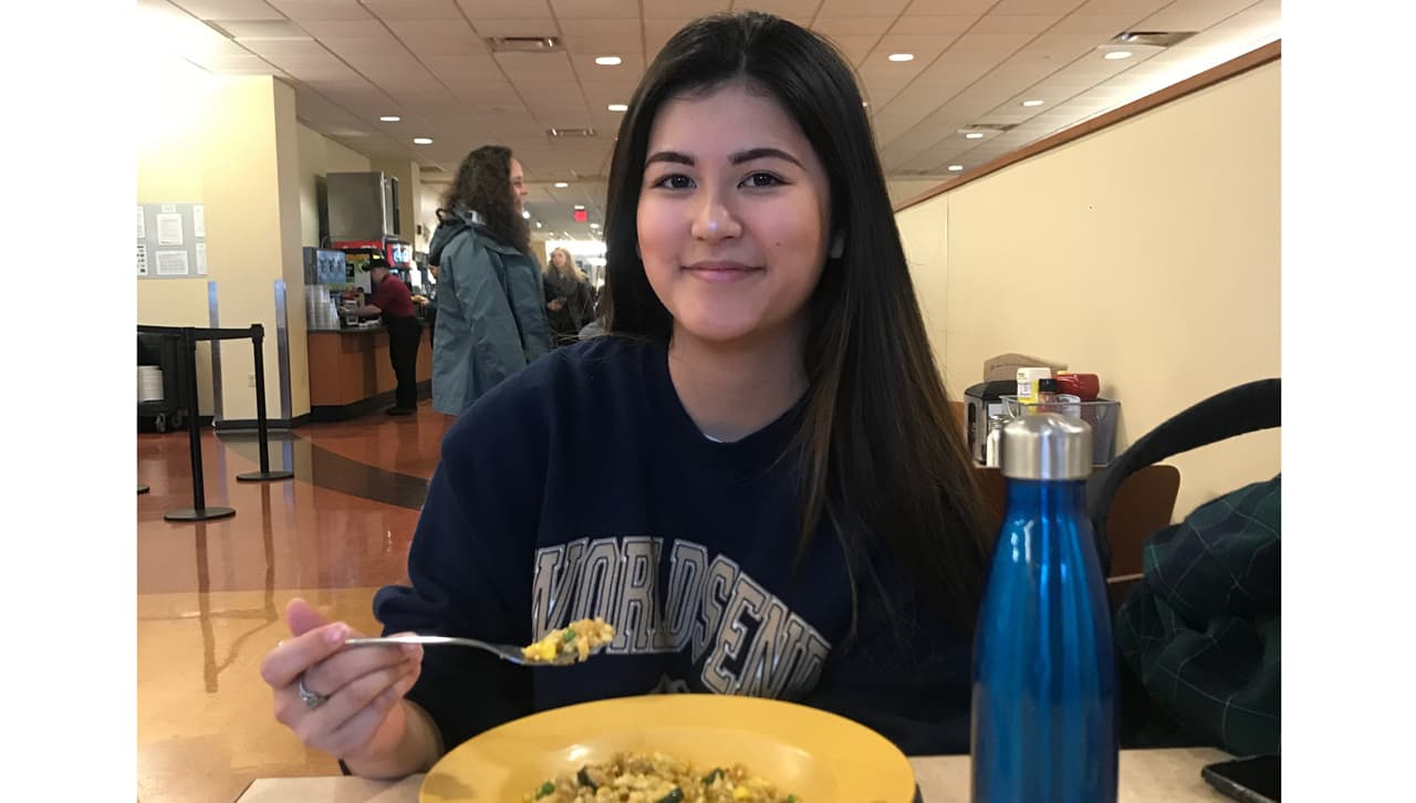 Elizabeth Kugler '20 enjoys the southern vegetarian section on third flood DeNaples.