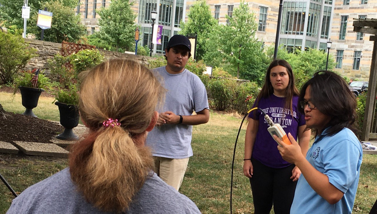 Physics and Engineering Faculty host Radio Blasters Summer Camp