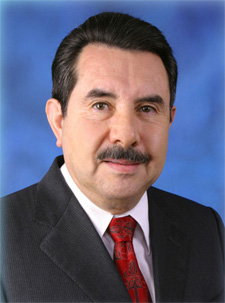 Antonio R. Flores, Ph.D., president and chief executive officer of the Hispanic Association of Colleges and Universities (HACU), will visit the DeNaples Center on Thursday, Nov. 4.