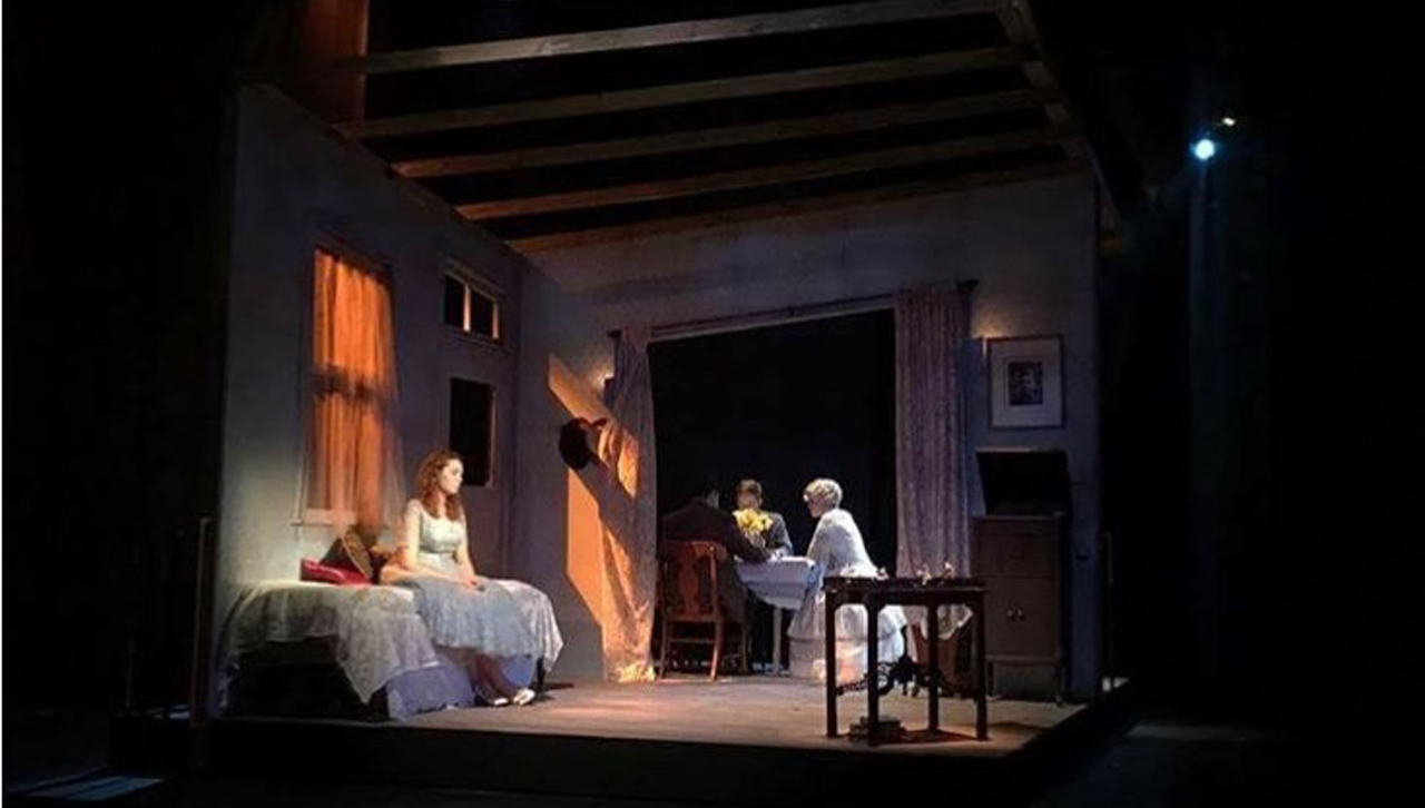Student Review: 'The Glass Menagerie' image