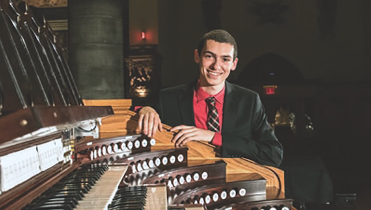 Organist Daniel Ficarri to Perform Oct. 22  image