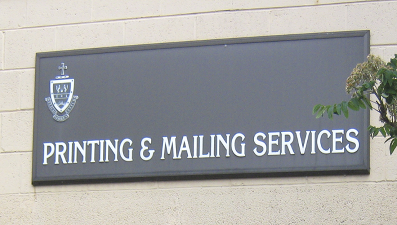 DeNaples Mailroom: Intersession Hours