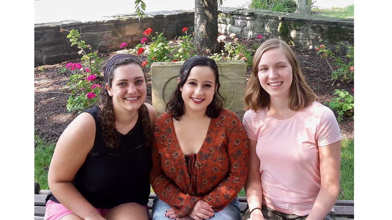 Elyse Smilnak ’19, Cait Torrico ’19 and Susannah Ilseman ’19