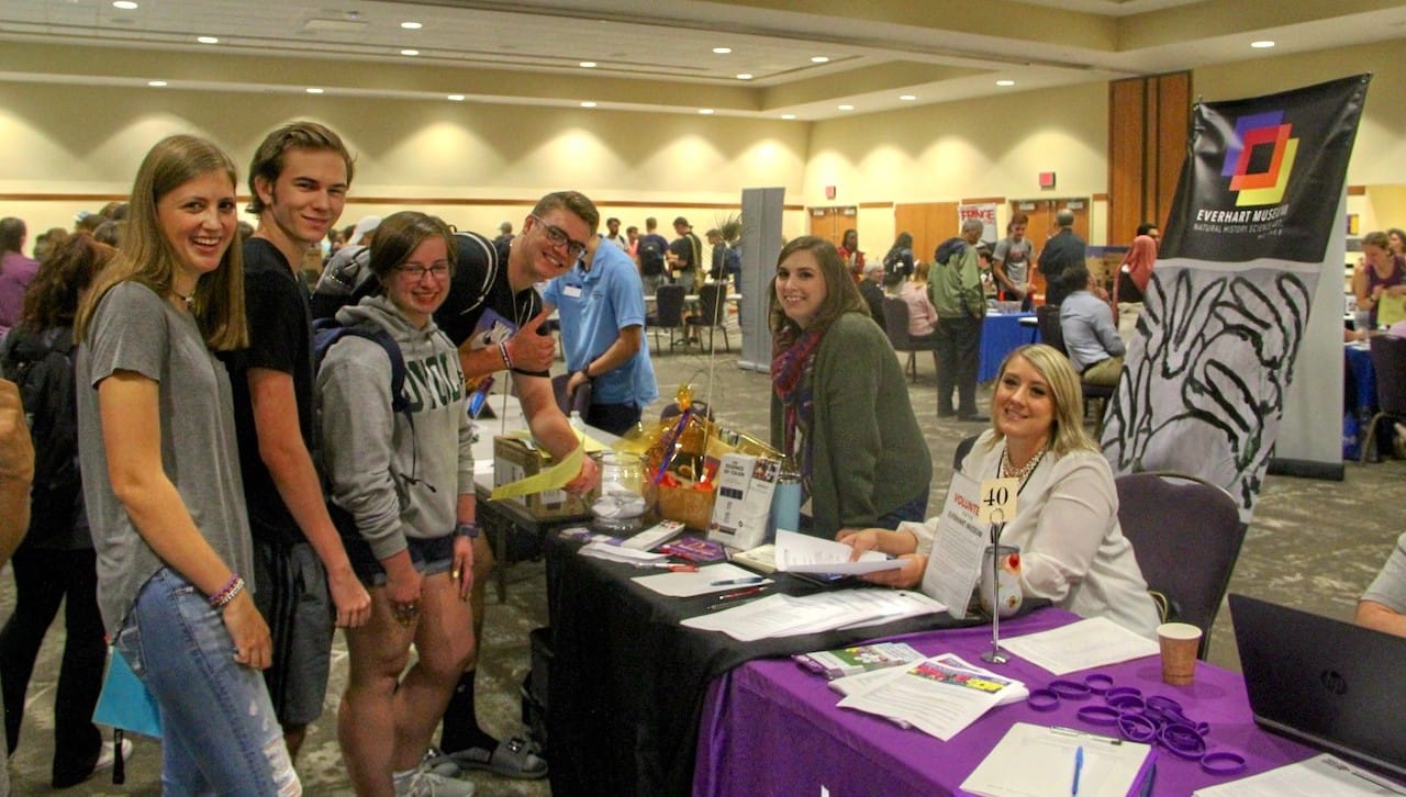 Students learn about volunteer opportunities at the Everhart Museum at the University’s Volunteer Fair, organized by the Center for Service and Social Justice. From left: Rebecca Brennan, Chalfont, first-year accounting major; Ryan Ems, Voorhees, New Jersey, first-year exercise science major; Sarah White, Brooklyn, NY, sophomore biology major; Justin Galli, Wayne, New Jersey, first-year accounting major; Sarah Sutton, manager of educational programs, Everhart Museum; and Stefanie Colarusso, director of programs and events, Everhart Museum. 