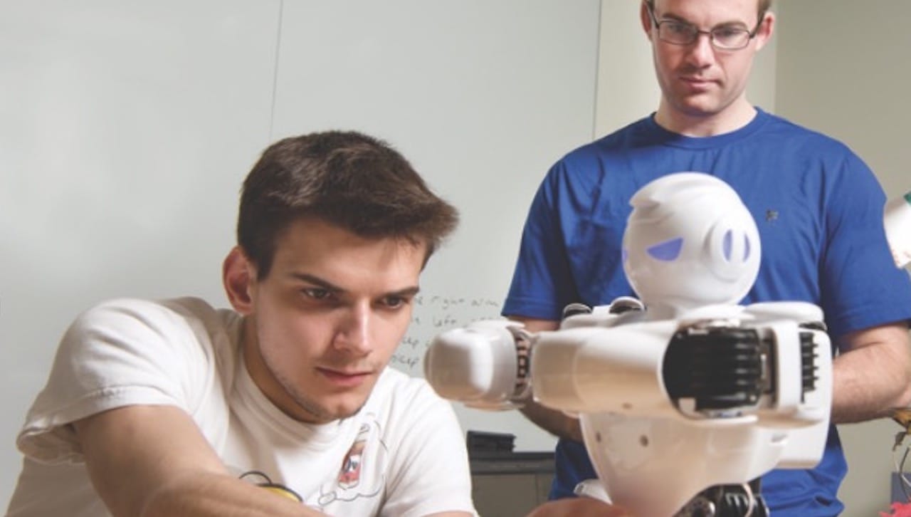 The University began to enroll students in its new major in mechanical engineering in the fall 2020 semester.