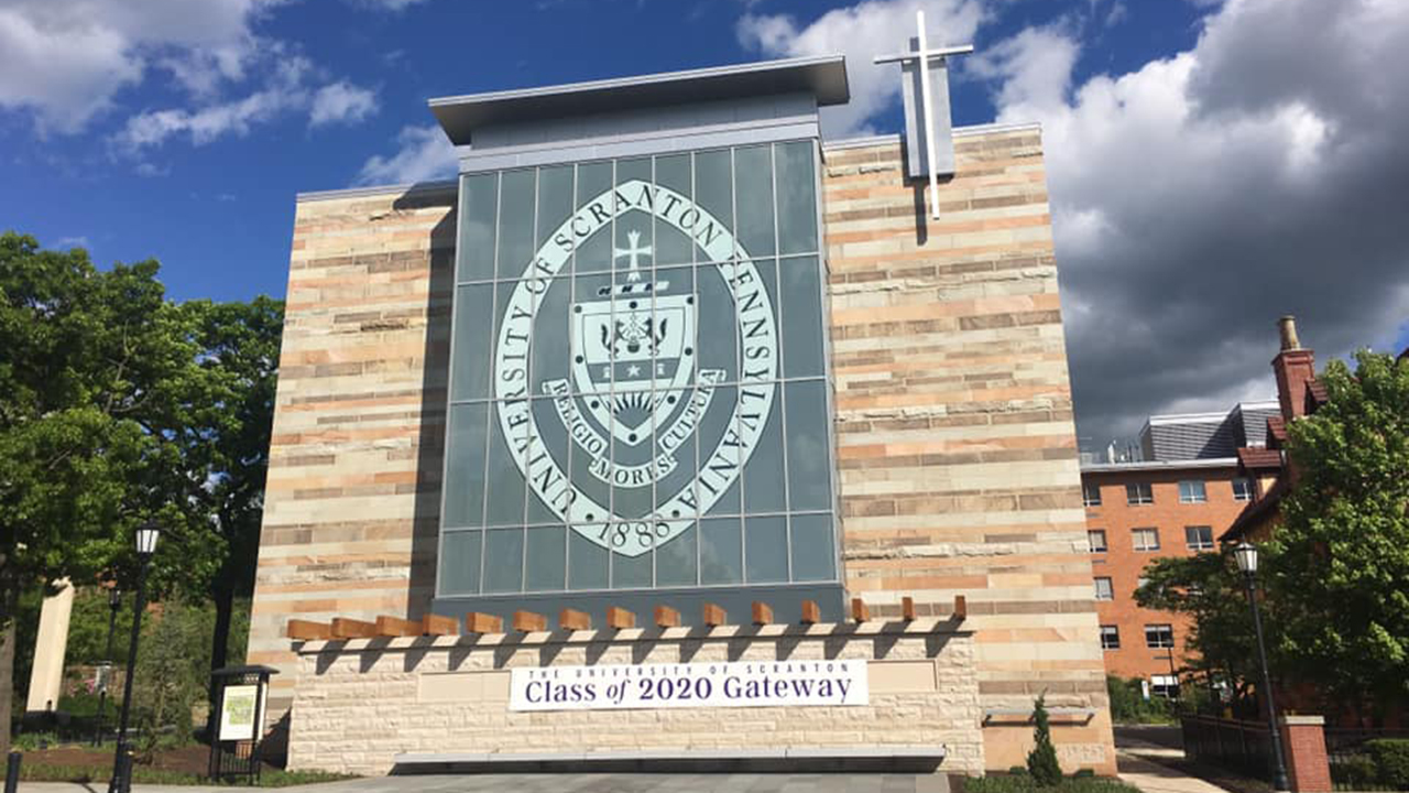 Campus Gateway Named in Honor of Class of 2020 image