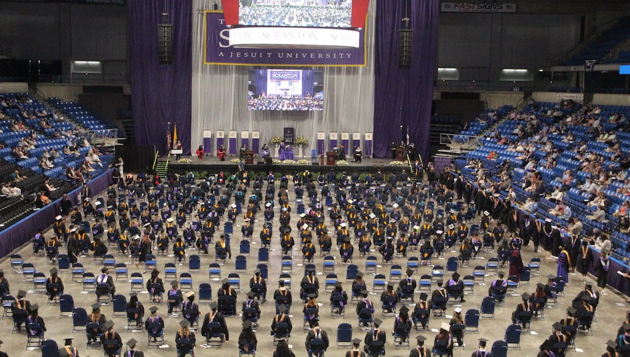 The University of Scranton conferred more than 500 master’s and doctoral degrees at an in-person commencement ceremony on May 22 at the Mohegan Sun Arena at Casey Plaza, Wilkes-Barre. Degrees were conferred to graduates who had completed their academic degree requirements in August and December of 2020, as well as January and May of 2021.