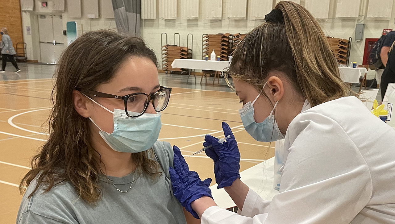 University of Scranton will require all students attending in-person classes or accessing campus for other reasons to be fully vaccinated for SARS-CoV-2 by August 27, 2021. Nearly 1,000 students, faculty and staff were vaccinated at vaccination clinic held recently on campus.