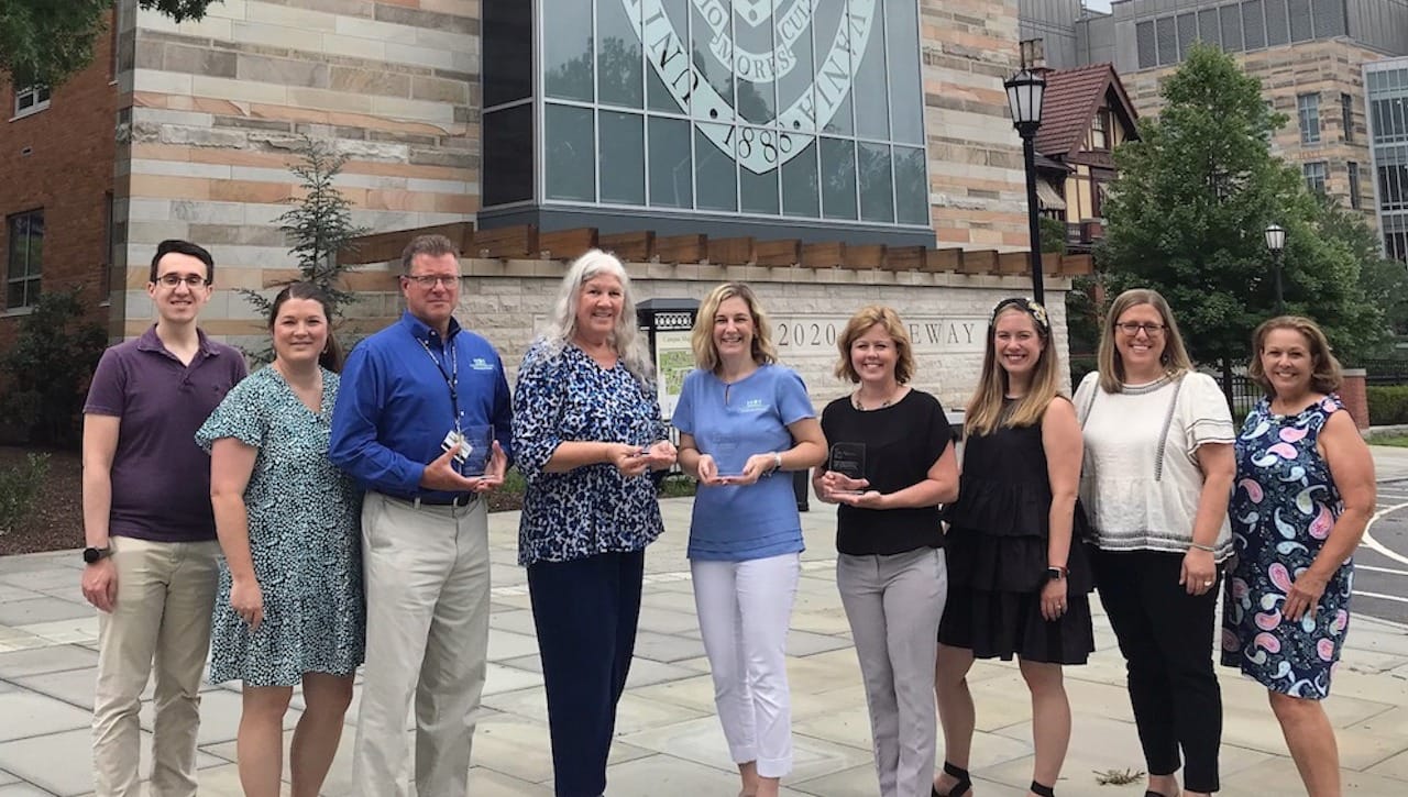 The University of Scranton Small Business Development Center (SBDC) gathered on campus in recognition of receiving Pennsylvania SBDC awards for their achievements in 2019 and 2020. From left, are: business consultants Patrick Keehan, Leigh Fennie and Keith Yurgosky; Donna Simpson, consultant manager; Lisa Hall-Zielinski, center director; Gretchen Kukuchka, business consultant; Katelyn McManamon, special projects coordinator; Elizabeth Geeza, programs coordinator; and Peggy Doolittle, Women’s Entrepreneurship Center administrative assistant. 