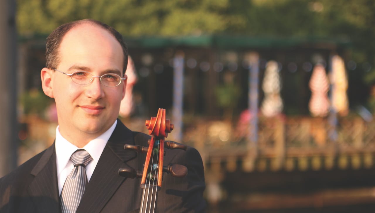 Acclaimed cellist Mark Kosower of The Cleveland Orchestra will perform part of his unique recital series “Bach for Humanity,” on Sunday, Oct. 24, at 7:30 p.m. in the Houlihan-McLean Center at The University of Scranton.