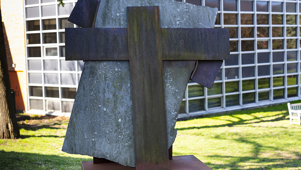 Faculty, Staff, Students: Mass Schedule, Holy Week and Easter Break  image