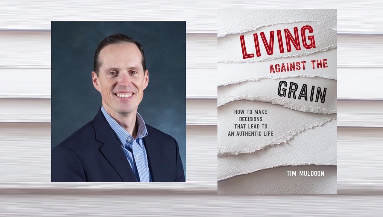 Award-winning author and Boston College professor Timothy Muldoon, Ph.D., will discuss his book, “Living Against the Grain: How to Make Decisions that Lead to an Authentic Life” at The University of Scranton’s 2023 Ignatian Values in Action Lecture on Thursday, Sept. 21, at 7:30 p.m. in the Byron Recreation Complex on campus. The lecture is free of charge and open to the public. First Year Seminar students at Scranton are required to attend the lecture. 