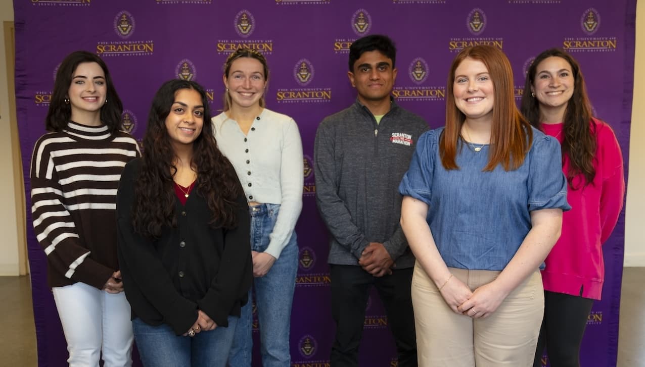 Class of 2024 Graduates of Magis Honors Program  image