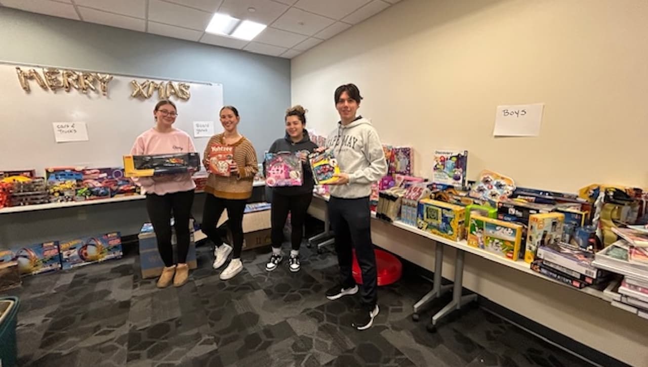 Christmas Gift Drives Held at Scranton image