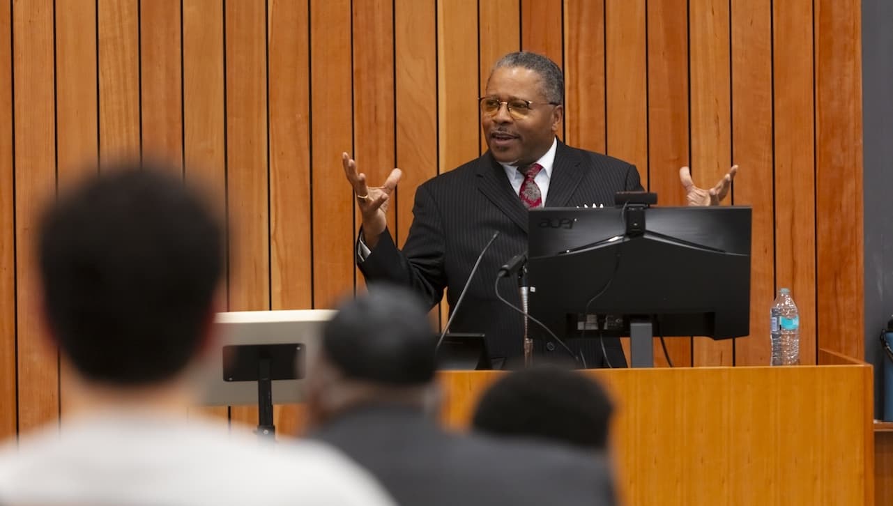Rabbi Sholomo Ben Levy presented “Black Jews in America: Diversity and Identity” at The University of Scranton’s Weinberg Judaic Studies Institute Lecture, which took place on campus Nov. 19. 