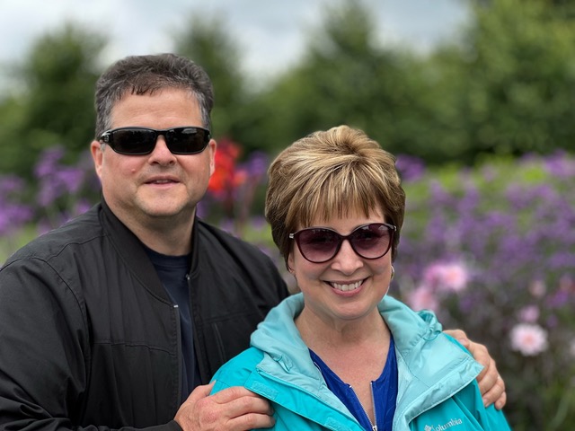Picture of Maureen and Gerry, a Performance music couple