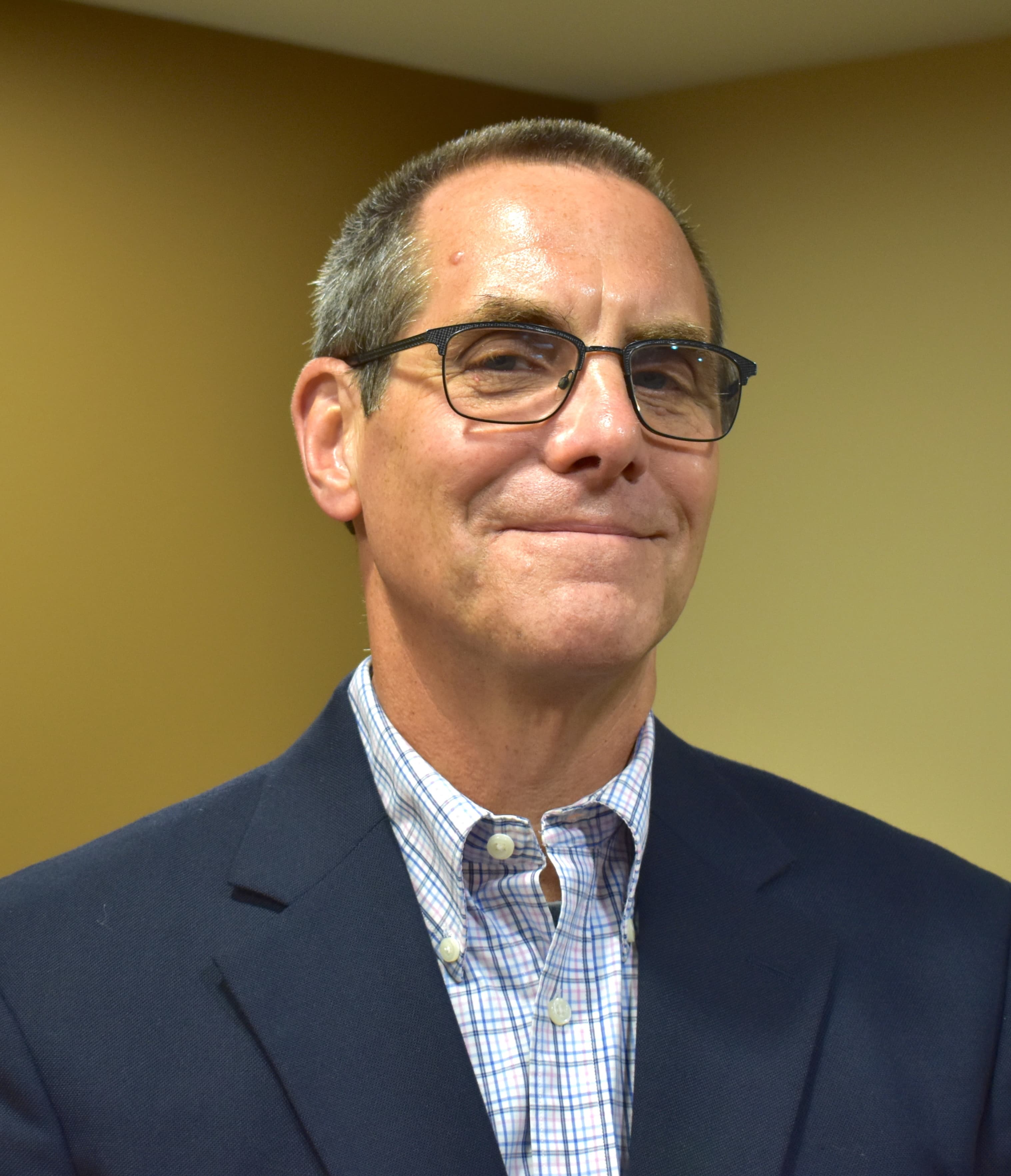 Dr. Charlie Pinches