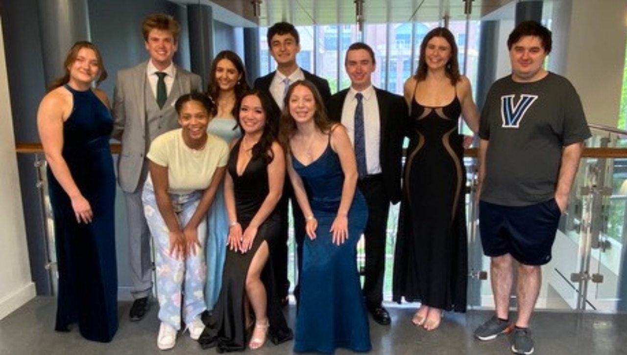 Magis Honors Graduates