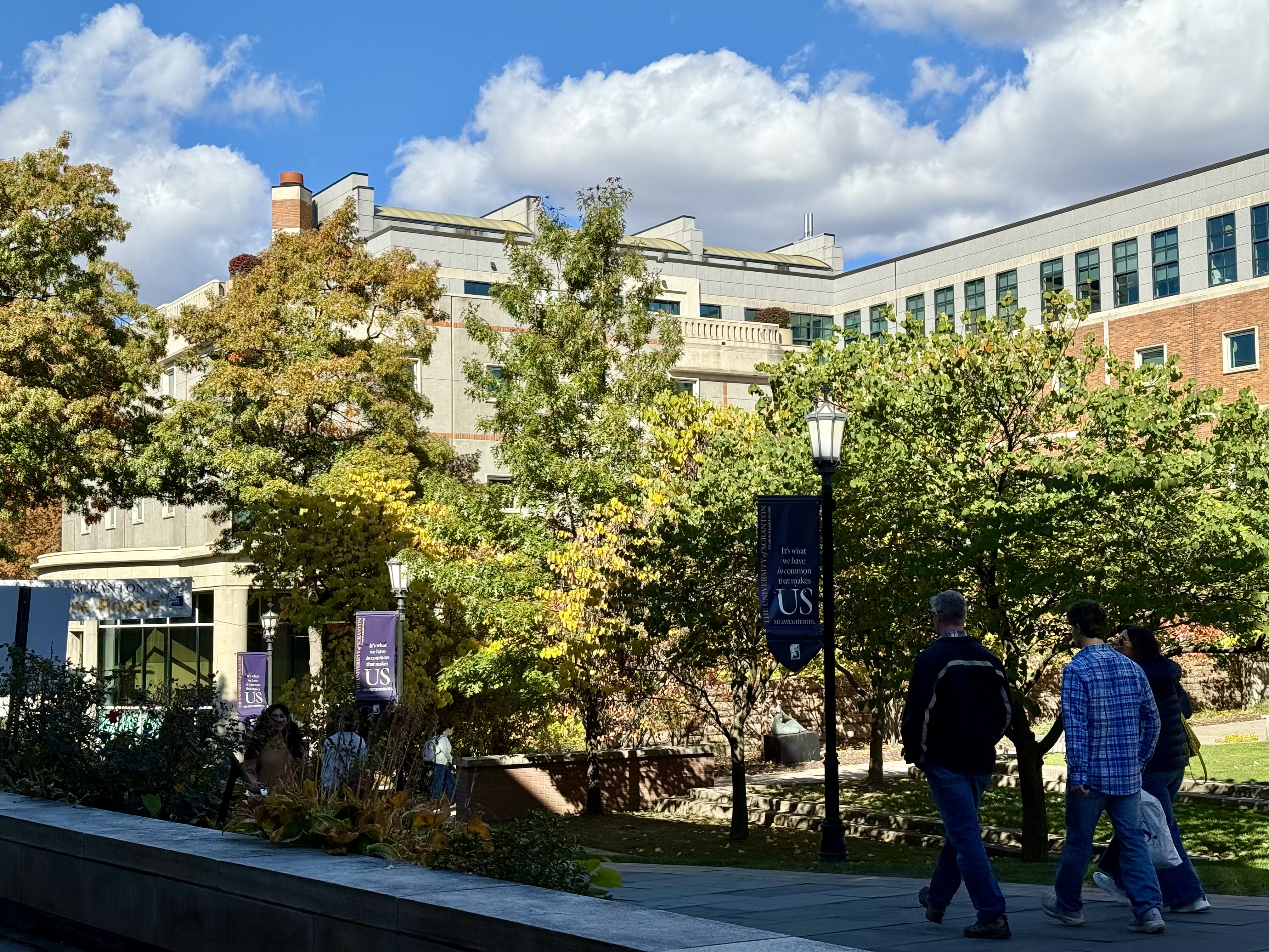 Prospective students and their families explore The University of Scranton campus during a previous Open House event. The University will host the second of two 2025 Fall Open House events on Sunday, Nov. 9.