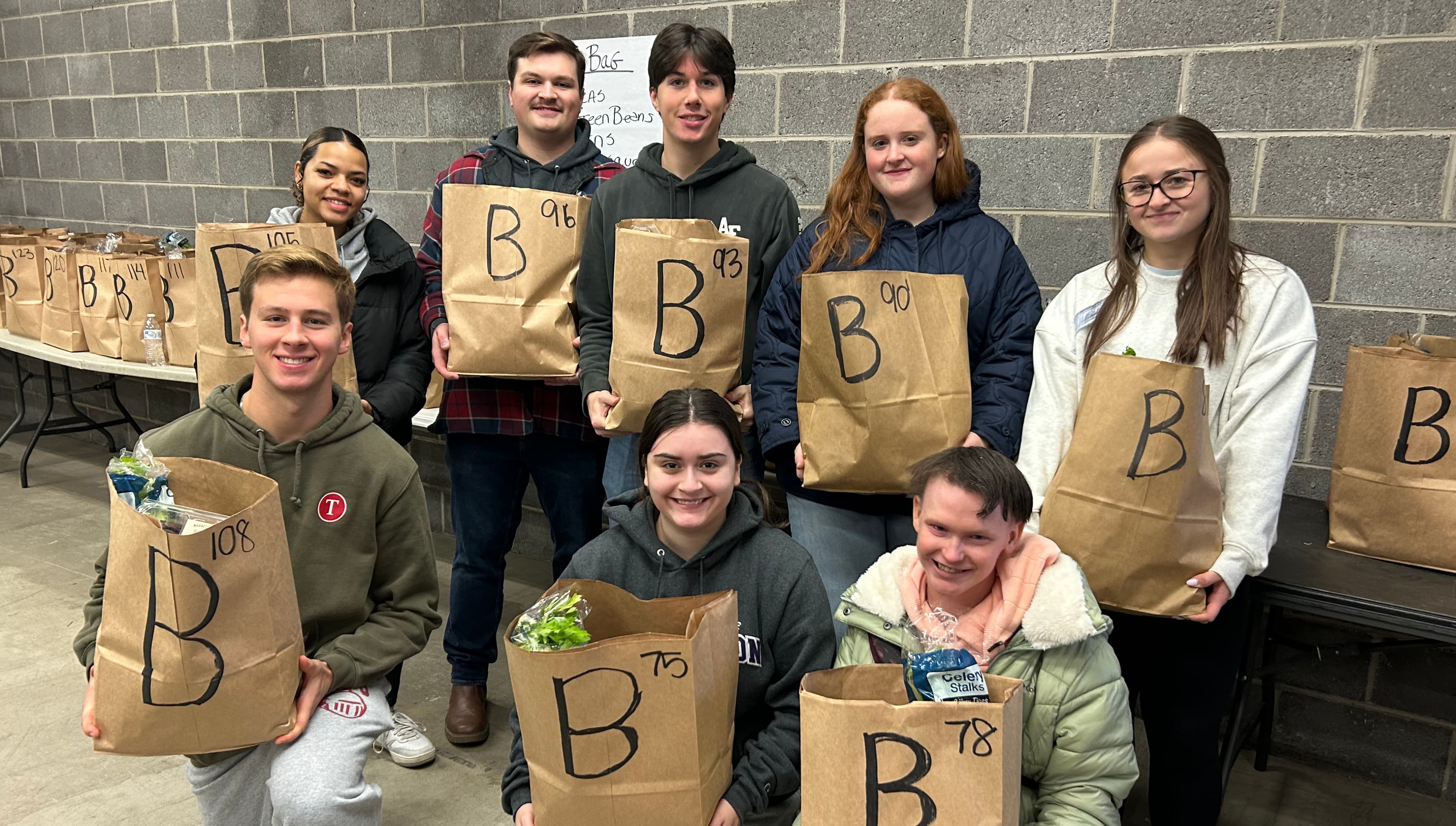 thumbnail for Student Volunteers ‘Feed a Family’ for Thanksgiving