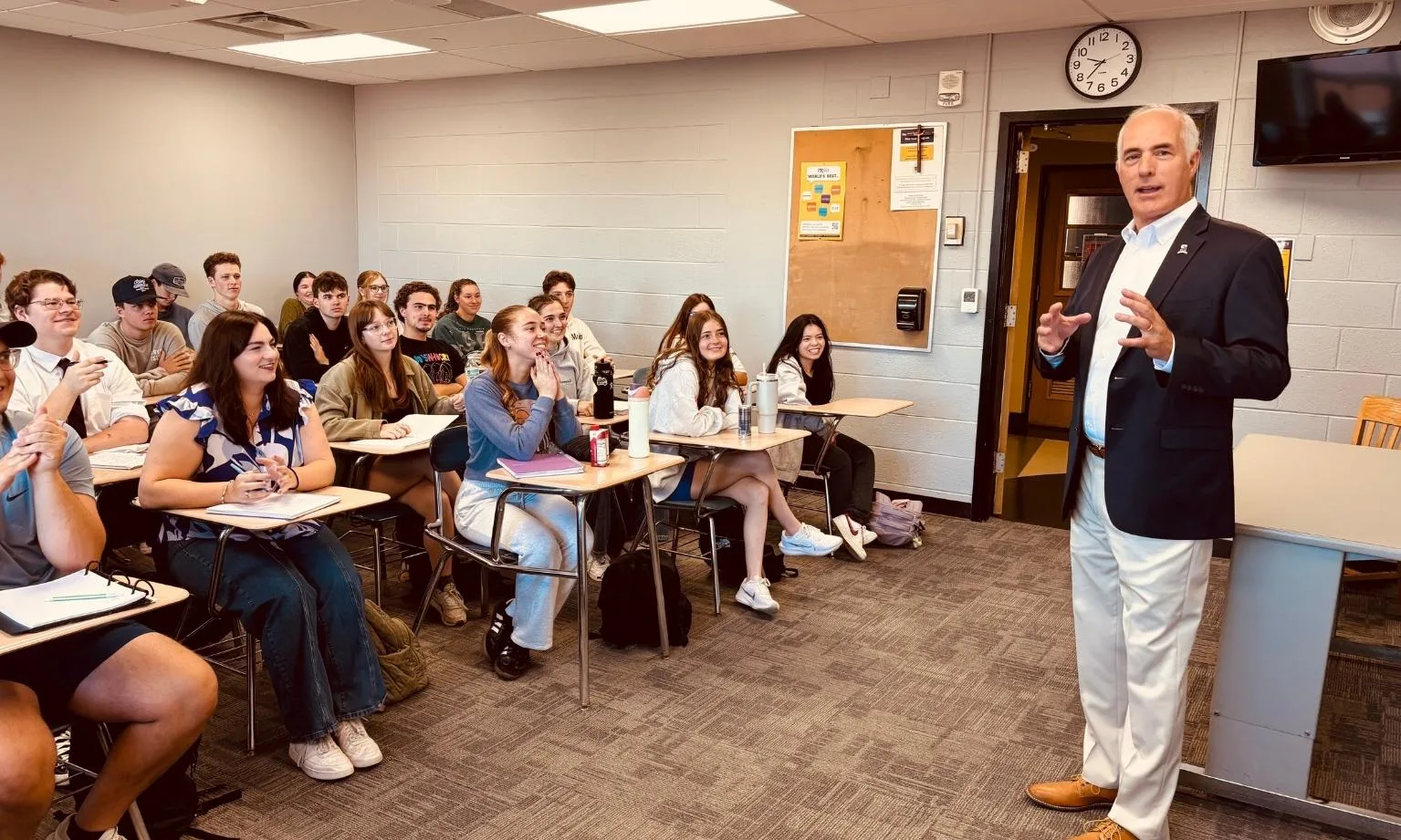 ‘Of Those to Whom Much Is Given’: Bob Casey Inspires the Next Generation of Leaders