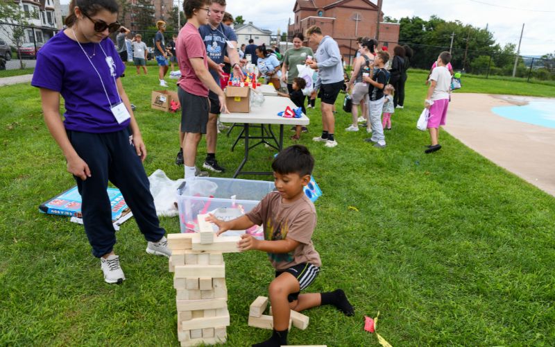 “We have 40 first-year students who moved in a week early to participate in local service trips with the Scranton community, and they are led by an upperclassmen team of 12 students,” said Avianna Carilli ’22, CSSJ coordinator of domestic and international service programs. “Throughout this week, we are visiting about eight different nonprofit organizations. But today, we’re all working to collaborate and bring everyone together to put on a great event for our community.”The 40 F.I.R.S.T. volunteers span more than a dozen declared majors and five states (Pennsylvania, Connecticut, Delaware, New Jersey, New York). The service sites where they are working this week include the Gino J. Merli Veterans Center, St. Joseph’s Center, NeighborWorks, CHOP Out Hunger and the Harry and Jeanette Weinberg Northeast Regional Food Bank.